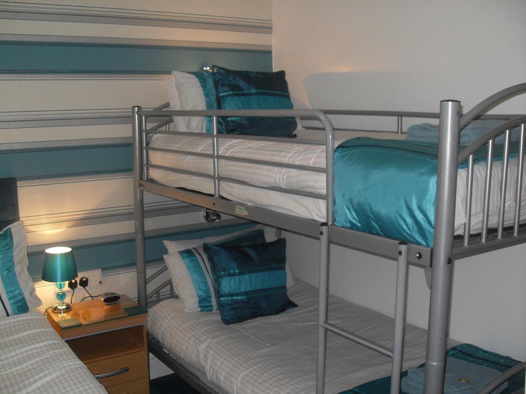 Beeches Hotel Blackpool Bagian luar foto