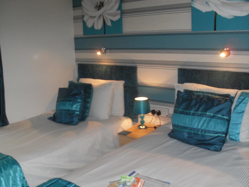 Beeches Hotel Blackpool Bagian luar foto
