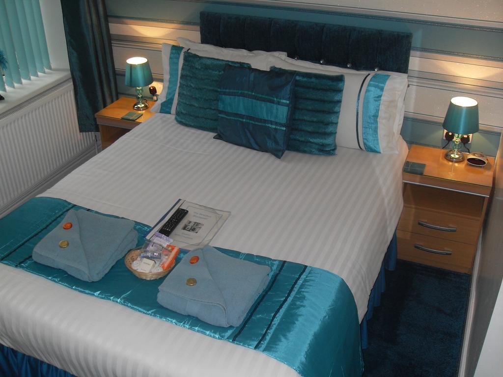 Beeches Hotel Blackpool Bagian luar foto
